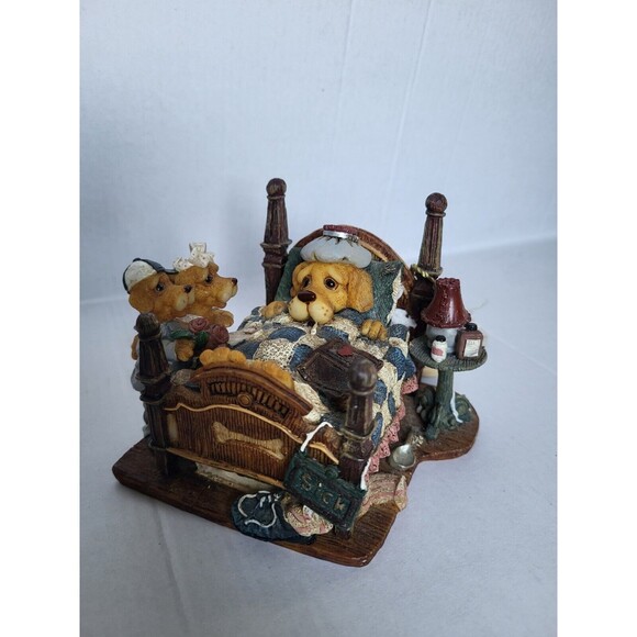1996 Barkley Crossing My Achy Breaky Barkley Figurine Character Sick Dog In Bed - Picture 1 of 9
